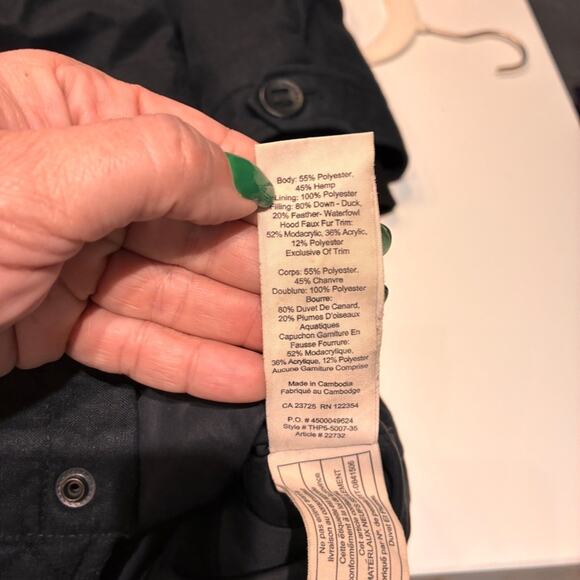 Aritzia parka with Fur Trim - Picture 8 of 10